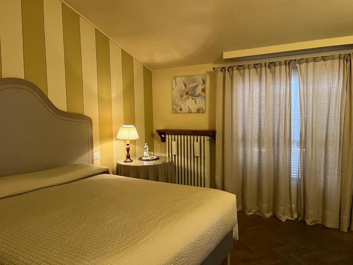 B&B Artincentro Lodi Luaran gambar